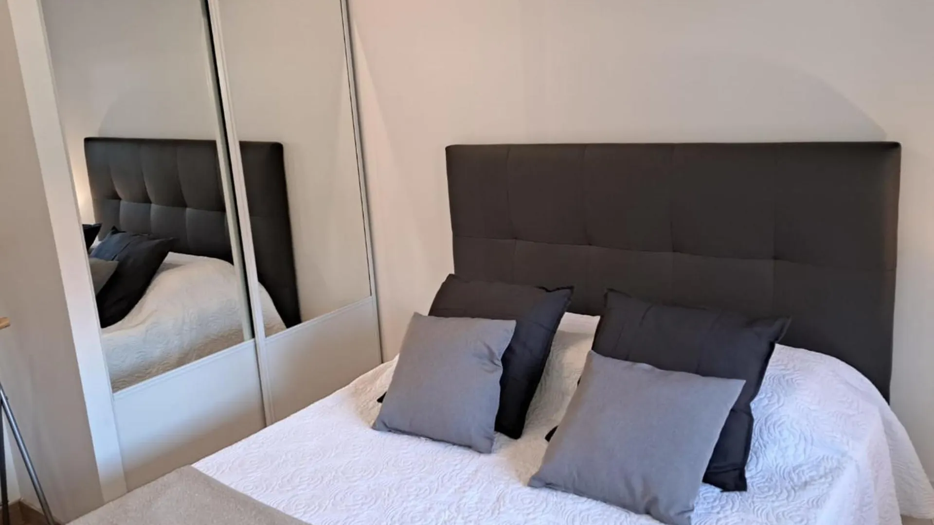 Apartment A Cosy And Comfortable Nest Toulouse